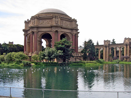 Foto Palace of Fine Arts