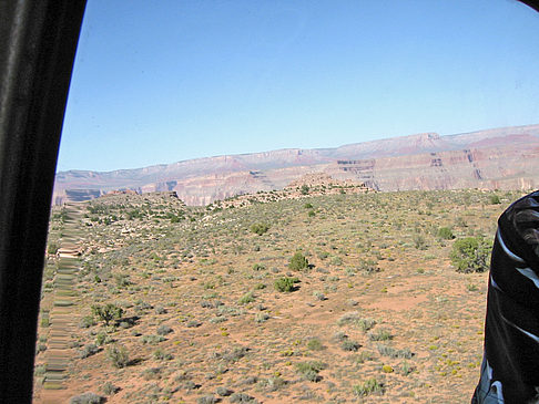 Per Hubschrauber im Grand Canyon